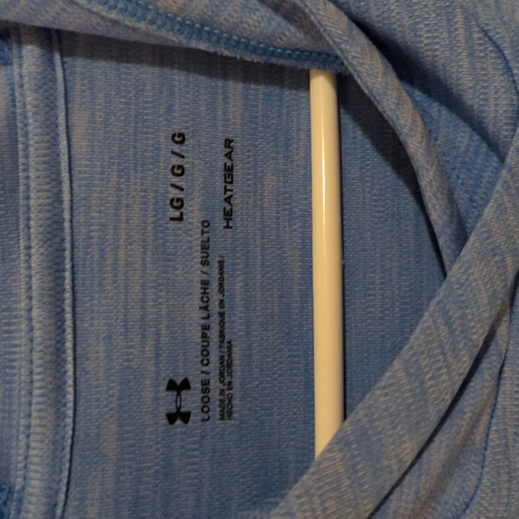 Brand new, never worn pullover with hood. - Picture 2 of 4